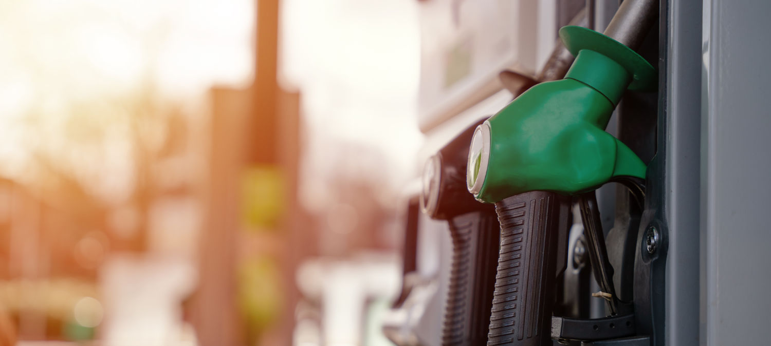 Petrol Pump Fuel Saving Driving Tips